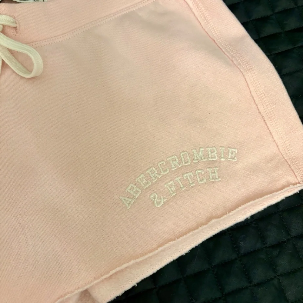 Abercrombie & Fitch Pink Shorts, Size XS